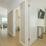 Family With Gym And Swimming Pool By Renters Prestige Apartment *