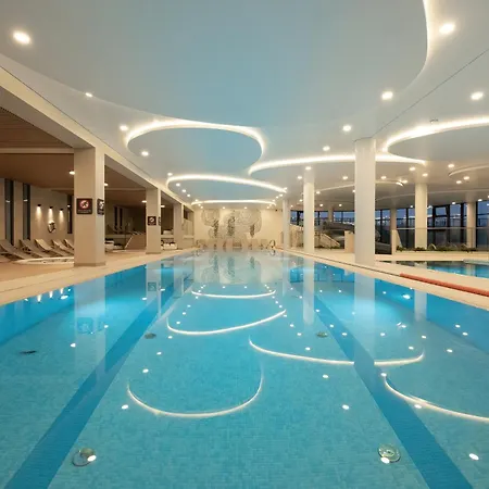 Family With Gym And Swimming Pool By Renters Prestige Appartement *