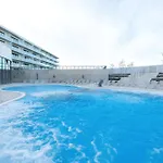 Апартаменты Family With Gym And Swimming Pool By Renters Prestige *