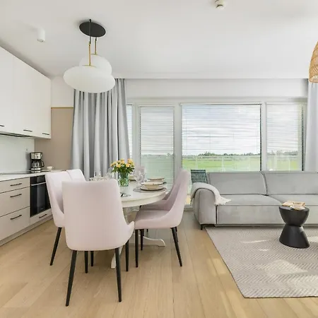 Lägenhet Family With Gym And Swimming Pool By Renters Prestige *