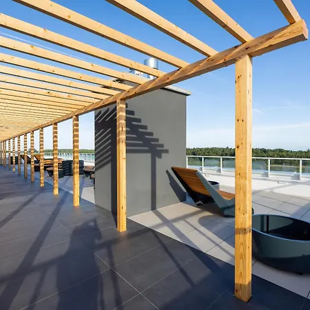 Daire Family With Gym And Swimming Pool By Renters Prestige Kolobrzeg