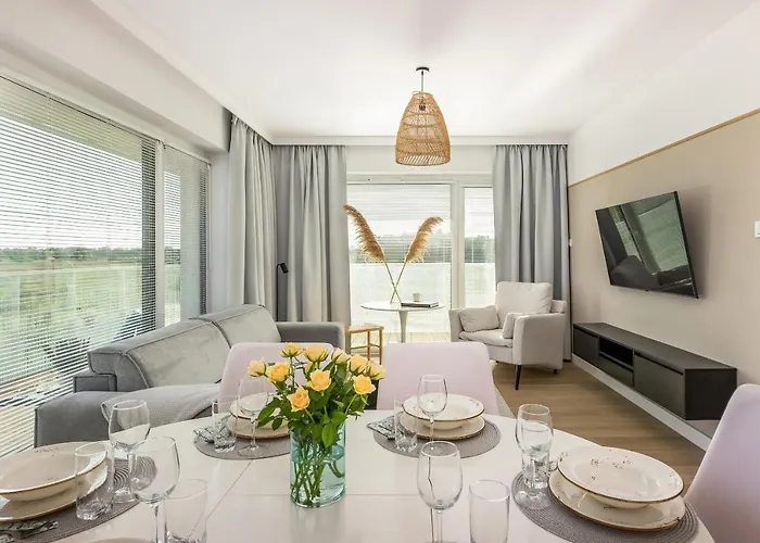 Lägenhet Family With Gym And Swimming Pool By Renters Prestige *