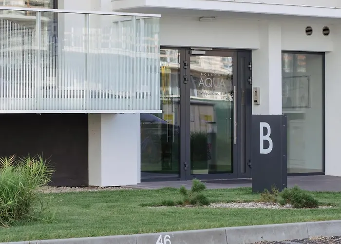 Lägenhet Family With Gym And Swimming Pool By Renters Prestige