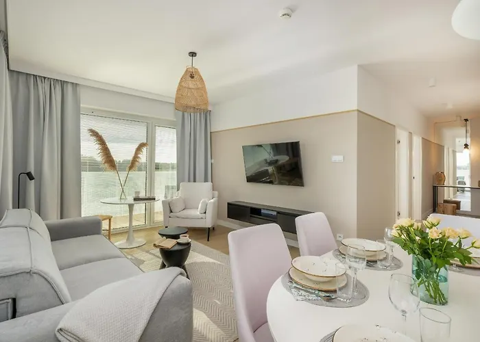 Family With Gym And Swimming Pool By Renters Prestige *